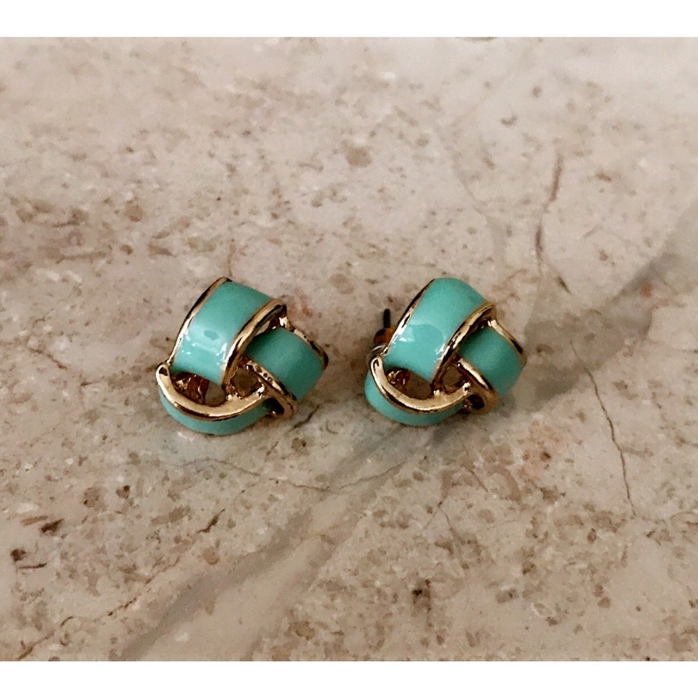 Earring Set - Picture 3 of 3